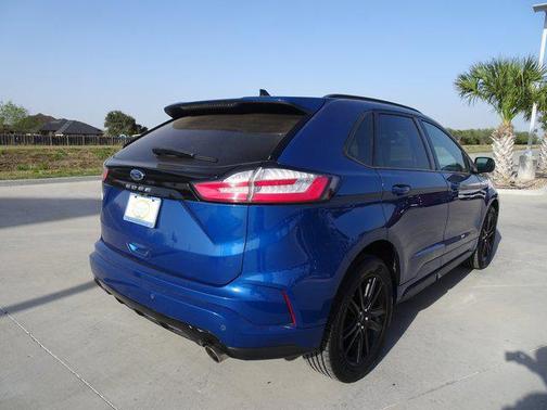 2021 Ford Edge ST Line