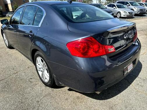 2011 INFINITI G25 Journey