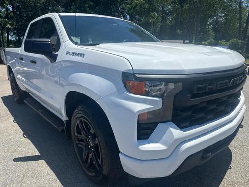 Summit White 2023 Chevrolet Silverado 1500 Custom