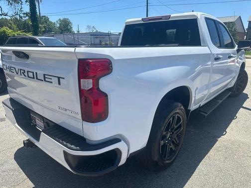 Summit White 2023 Chevrolet Silverado 1500 Custom
