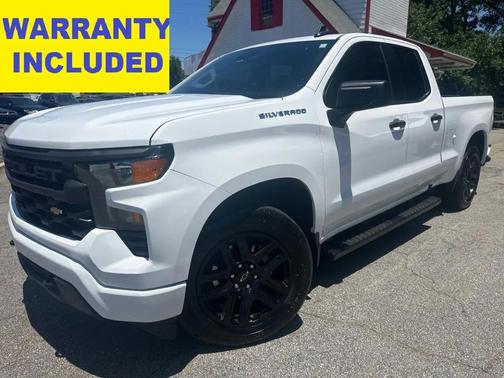 Summit White 2023 Chevrolet Silverado 1500 Custom