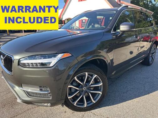 Gray 2018 Volvo XC90 T6 Momentum
