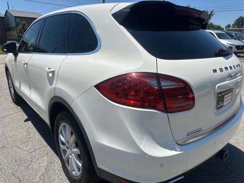 Black 2012 Porsche Cayenne Cayenne