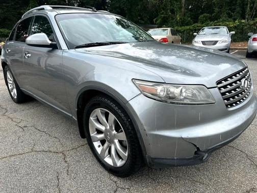 2005 INFINITI FX35 Base