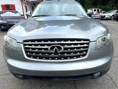 2005 INFINITI FX35 Base