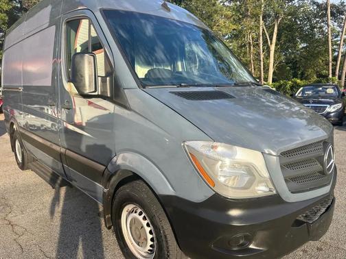 Arctic White 2018 Mercedes-Benz Sprinter 2500 Standard Roof