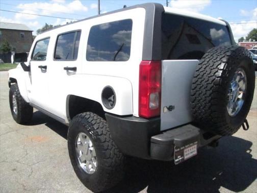 2006 Hummer H3 Base