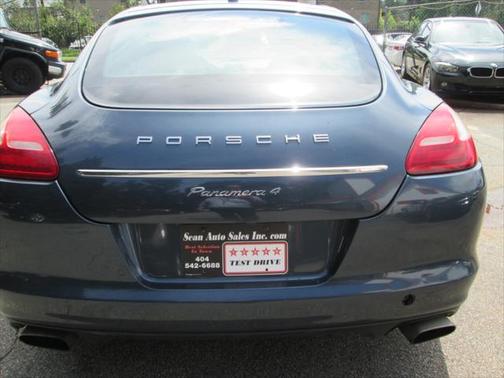 2013 Porsche Panamera 4