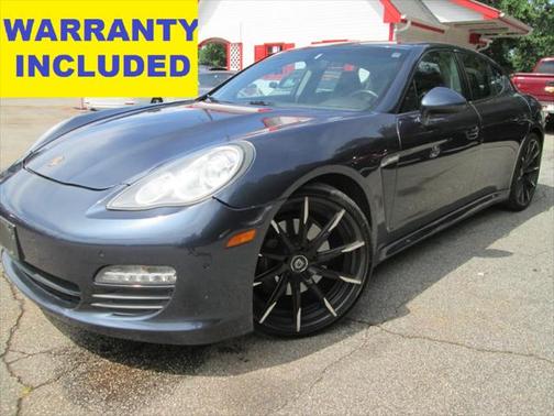 2013 Porsche Panamera 4