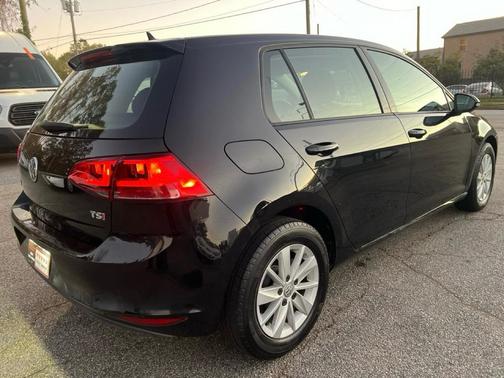 2016 Volkswagen Golf TSI S 4-Door