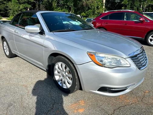2012 Chrysler 200 Touring