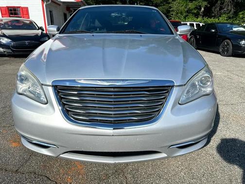 2012 Chrysler 200 Touring