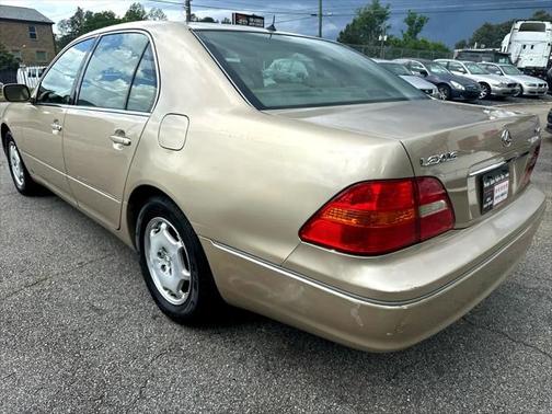 2002 Lexus LS 430 Base
