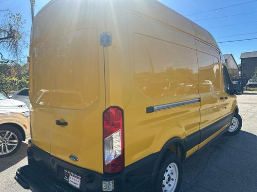 2016 Ford Transit-250 Base