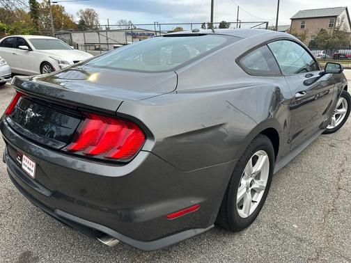 2019 Ford Mustang EcoBoost