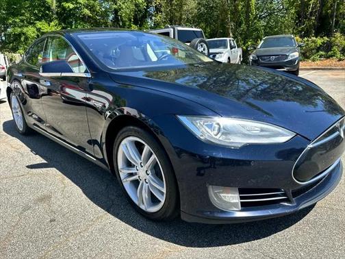 2014 Tesla Model S Base