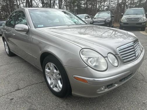 2005 Mercedes-Benz E-Class E320
