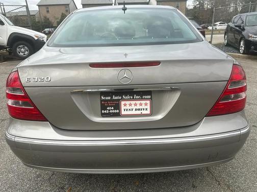 2005 Mercedes-Benz E-Class E320