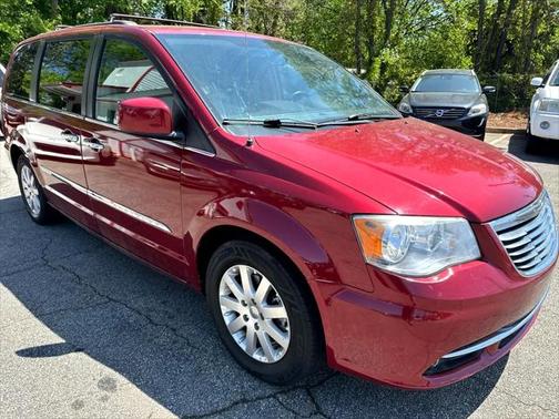 2014 Chrysler Town & Country Touring