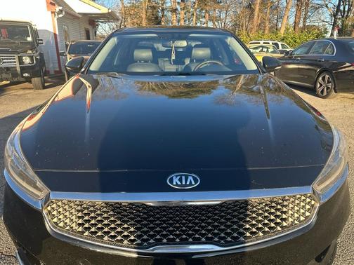 2017 Kia Cadenza Premium