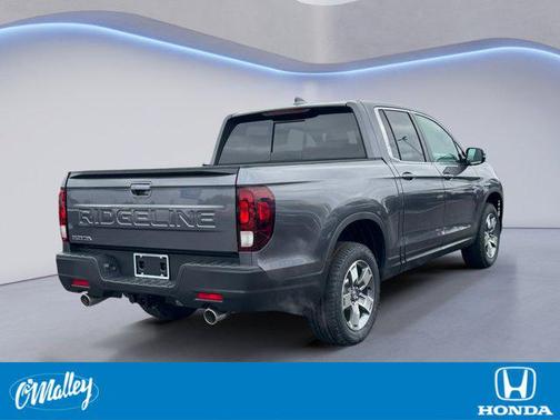 Modern Steel Metallic 2026 Honda Ridgeline RTL