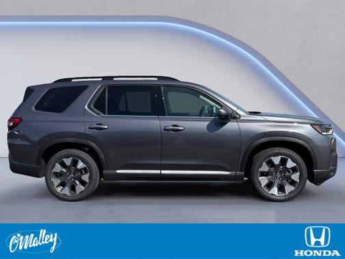 Modern Steel Metallic 2026 Honda Pilot Touring 8-Passenger