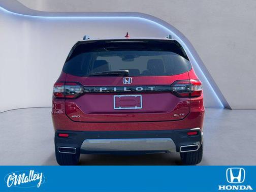 Radiant Red Metallic II 2026 Honda Pilot Elite