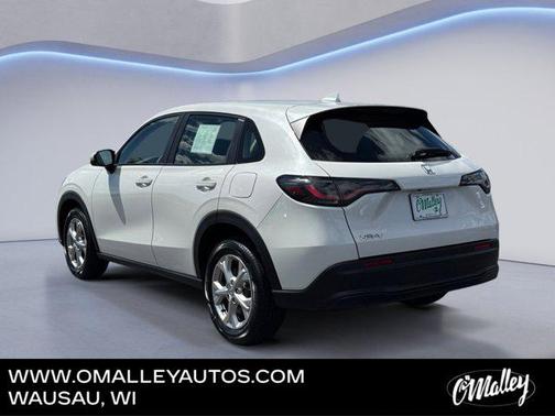 Platinum White Pearl 2025 Honda HR-V LX