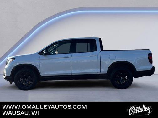 2022 Honda Ridgeline Black