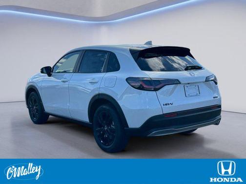 Platinum White Pearl 2026 Honda HR-V AWD Sport