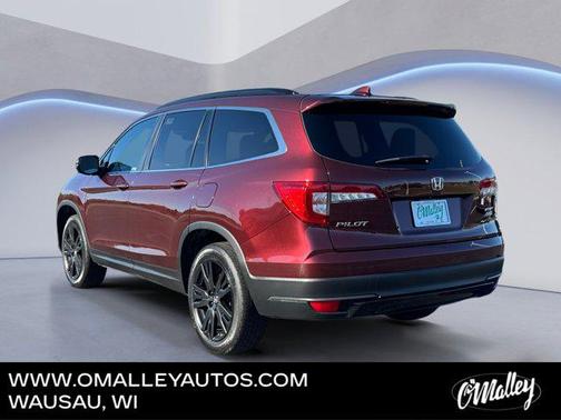 Deep Scarlet Pearl 2022 Honda Pilot AWD Special Edition