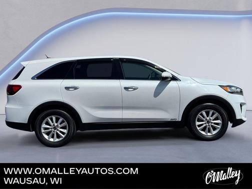 Snow White Pearl 2019 Kia Sorento LX