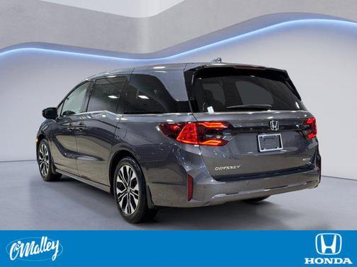 Modern Steel Metallic 2026 Honda Odyssey Elite