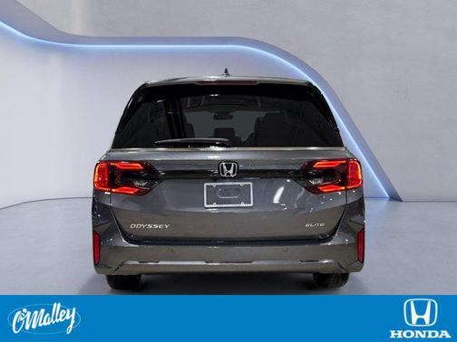 Modern Steel Metallic 2026 Honda Odyssey Elite