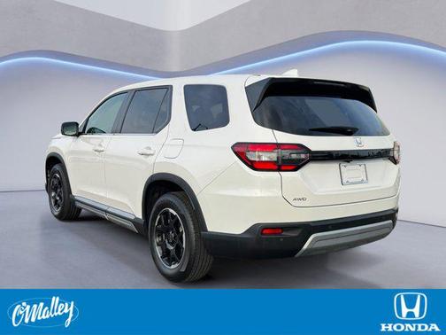 Platinum White Pearl 2025 Honda Pilot EX-L
