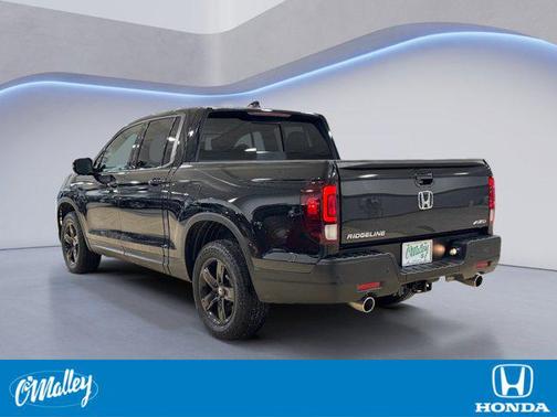 2023 Honda Ridgeline Black