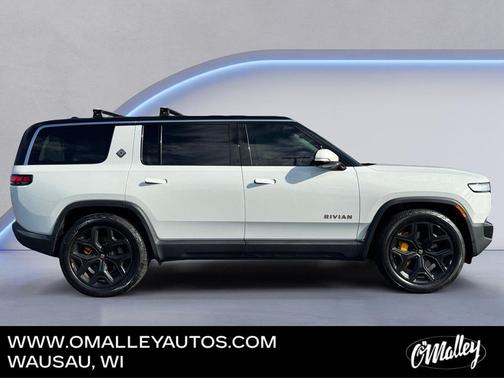 Glacier White 2023 Rivian R1S Adventure