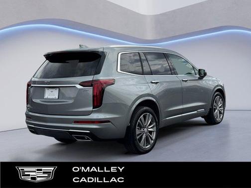 Argent Silver Metallic 2023 Cadillac XT6 Premium Luxury AWD