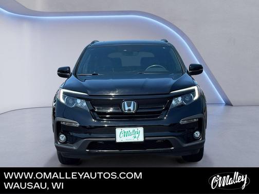 Crystal Black Pearl 2022 Honda Pilot AWD TrailSport