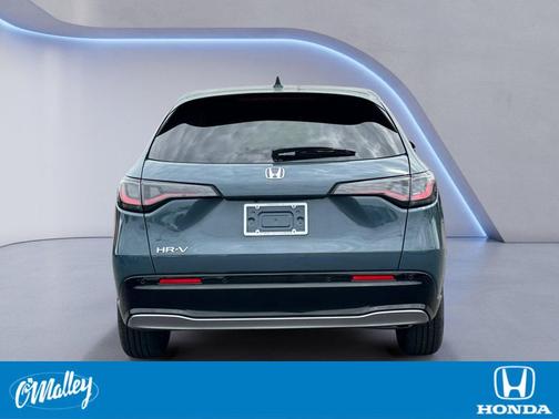 Nordic Forest Pearl 2027 Honda HR-V EX-L