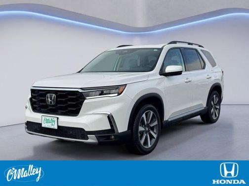 2024 Honda Pilot Touring 8-Passenger