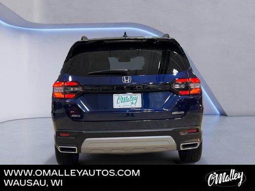 2024 Honda Pilot Touring 8-Passenger