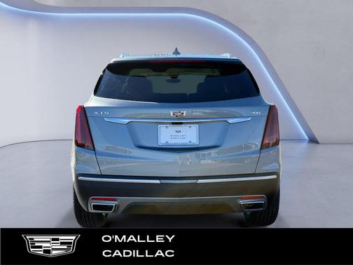 Argent Silver Metallic 2026 Cadillac XT5 Premium Luxury