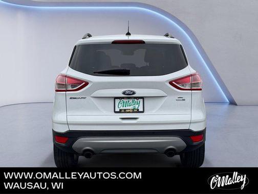 Ruby Red Metallic Tinted Clearcoat 2016 Ford Escape SE