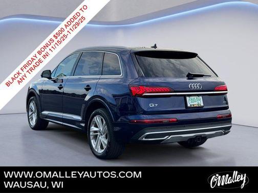2022 Audi Q7 55 Premium Plus