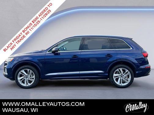 2022 Audi Q7 55 Premium Plus