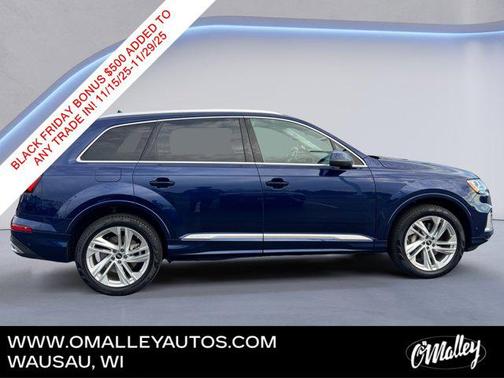 2022 Audi Q7 55 Premium Plus