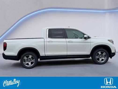 Platinum White Pearl 2026 Honda Ridgeline RTL