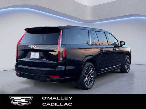 2023 Cadillac Escalade ESV Sport