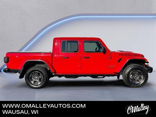 Firecracker Red Clearcoat 2021 Jeep Gladiator Rubicon
